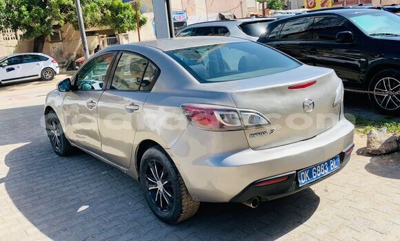 Dieundeu Occasion Mazda 3 Beige Auto in Dakar in Dakar Dieundeu Occasion Mazda 3 Beige Auto in Dakar in Dakar