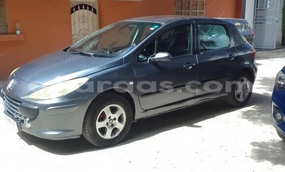 Dieundeu Occasion Peugeot 307 Silver Auto in Dakar in Dakar Dieundeu Occasion Peugeot 307 Silver Auto in Dakar in Dakar