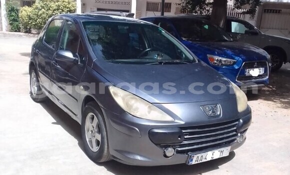 Dieundeu Occasion Peugeot 307 Silver Auto in Dakar in Dakar Dieundeu Occasion Peugeot 307 Silver Auto in Dakar in Dakar