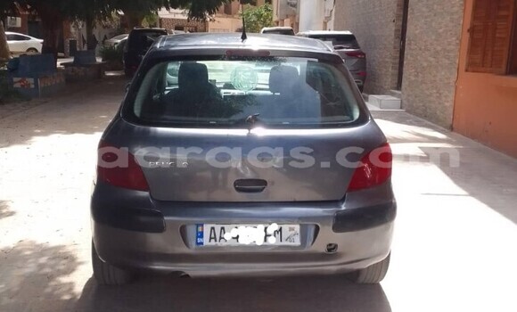 Dieundeu Occasion Peugeot 307 Silver Auto in Dakar in Dakar Dieundeu Occasion Peugeot 307 Silver Auto in Dakar in Dakar