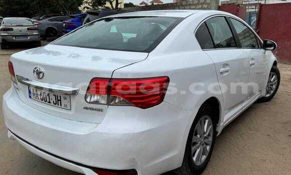 Acheter Occasion Voiture Toyota Avanza Blanc à Dakar, Dakar Acheter Occasion Voiture Toyota Avanza Blanc à Dakar, Dakar