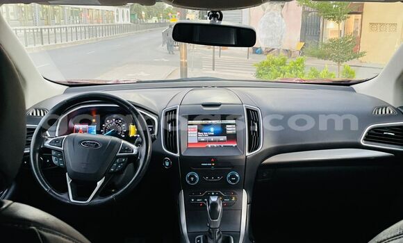 Dieundeu Occasion Ford Edge Red Auto in Dakar in Dakar Dieundeu Occasion Ford Edge Red Auto in Dakar in Dakar