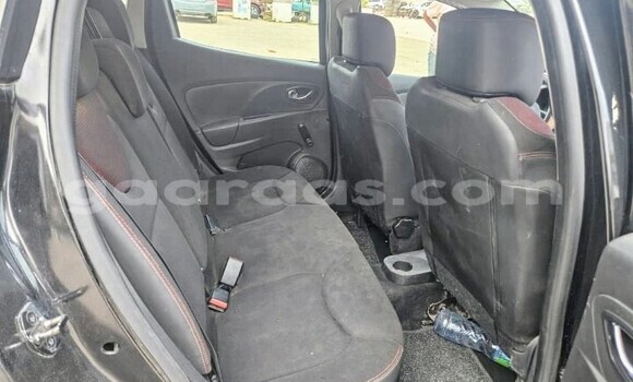 Dieundeu Occasion Renault Clio Other Auto in Dakar in Dakar Dieundeu Occasion Renault Clio Other Auto in Dakar in Dakar