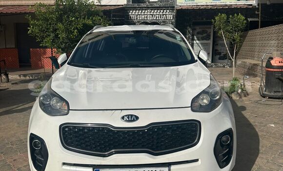 Acheter Occasion Voiture Kia Sportage Blanc à Dakar, Dakar Acheter Occasion Voiture Kia Sportage Blanc à Dakar, Dakar