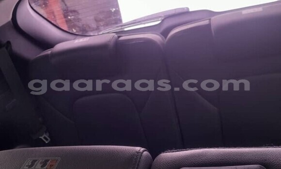 Dieundeu Occasion Hyundai Santa Fe White Auto in Dakar in Dakar Dieundeu Occasion Hyundai Santa Fe White Auto in Dakar in Dakar