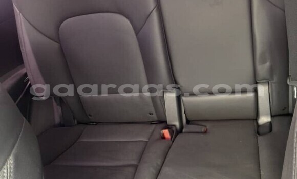 Dieundeu Occasion Hyundai Santa Fe White Auto in Dakar in Dakar Dieundeu Occasion Hyundai Santa Fe White Auto in Dakar in Dakar