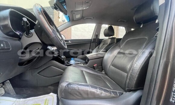 Buy Used Hyundai Tucson Other Car in Dakar in Dakar Buy Used Hyundai Tucson Other Car in Dakar in Dakar