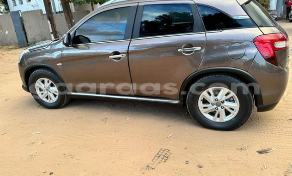 Acheter Occasion Voiture Citroen C4 Aircross Brown à Thiès, Région de Thiès Acheter Occasion Voiture Citroen C4 Aircross Brown à Thiès, Région de Thiès