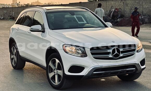 Buy Import Mercedes‒Benz GLC White Car in Dakar in Dakar Buy Import Mercedes‒Benz GLC White Car in Dakar in Dakar