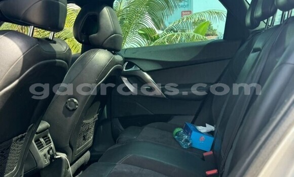 Dieundeu Occasion Citroen DS5 Silver Auto in Dakar in Dakar Dieundeu Occasion Citroen DS5 Silver Auto in Dakar in Dakar