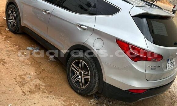 Dieundeu Occasion Hyundai Santa Fe Other Auto in Dakar in Dakar Dieundeu Occasion Hyundai Santa Fe Other Auto in Dakar in Dakar