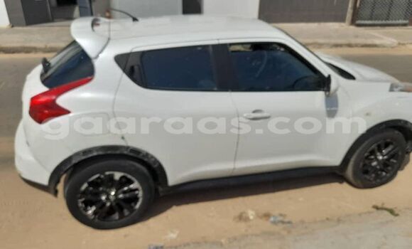 Dieundeu Occasion Nissan Juke White Auto in Dakar in Dakar Dieundeu Occasion Nissan Juke White Auto in Dakar in Dakar