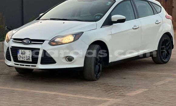 Dieundeu Occasion Ford Focus White Auto in Dakar in Dakar Dieundeu Occasion Ford Focus White Auto in Dakar in Dakar