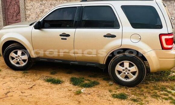 Dieundeu Occasion Ford Escape Other Auto in Dakar in Dakar Dieundeu Occasion Ford Escape Other Auto in Dakar in Dakar