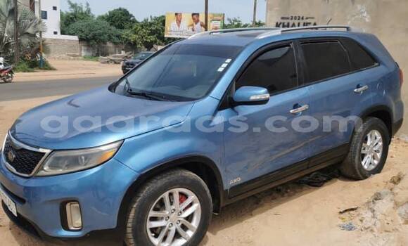 Buy Used Kia Sorento Blue Car in Dakar in Dakar