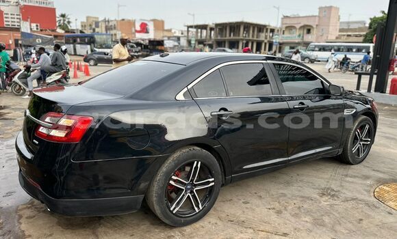 Acheter Occasion Voiture Ford Taurus Noir à Dakar, Dakar Acheter Occasion Voiture Ford Taurus Noir à Dakar, Dakar