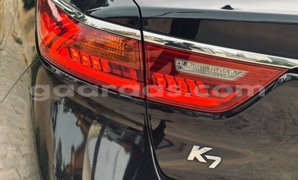Acheter Import Voiture Kia K7 Noir à Dakar, Dakar Acheter Import Voiture Kia K7 Noir à Dakar, Dakar