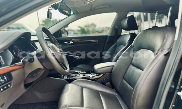 Acheter Import Voiture Kia K7 Noir à Dakar, Dakar Acheter Import Voiture Kia K7 Noir à Dakar, Dakar