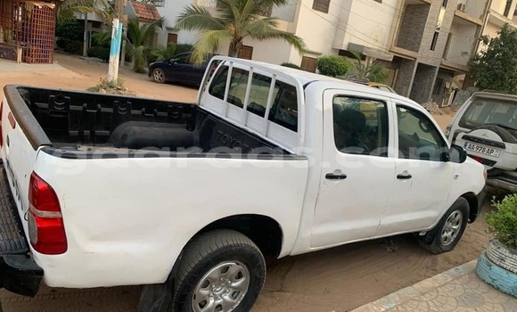 Acheter Occasion Voiture Toyota Hilux Blanc à Dakar, Dakar Acheter Occasion Voiture Toyota Hilux Blanc à Dakar, Dakar