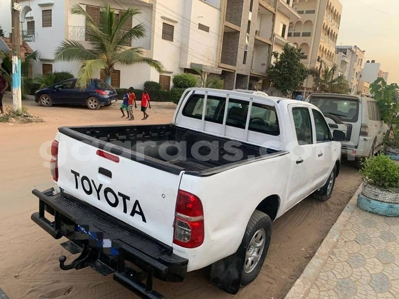 Big with watermark toyota hilux dakar dakar 24426