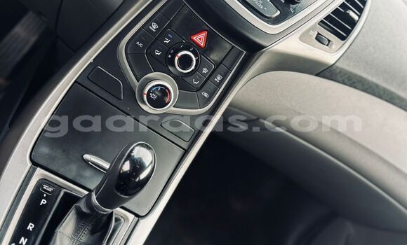 Dieundeu Imported Hyundai Elantra Silver Auto in Dakar in Dakar Dieundeu Imported Hyundai Elantra Silver Auto in Dakar in Dakar