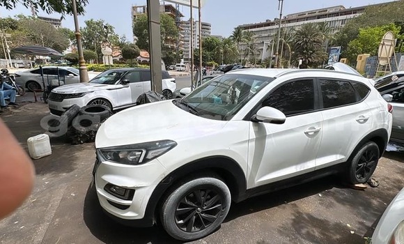 Acheter Occasion Voiture Hyundai Tucson Blanc à Dakar, Dakar Acheter Occasion Voiture Hyundai Tucson Blanc à Dakar, Dakar