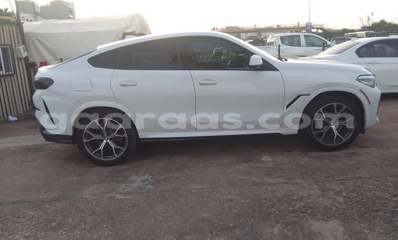 Dieundeu Occasion BMW X6 White Auto in Dakar in Dakar Dieundeu Occasion BMW X6 White Auto in Dakar in Dakar