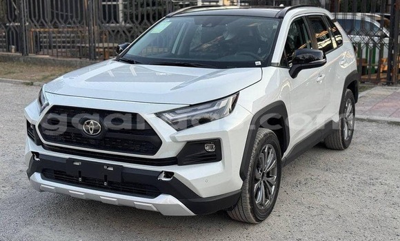 Acheter Occasion Voiture Toyota RAV4 Blanc à Dakar, Dakar