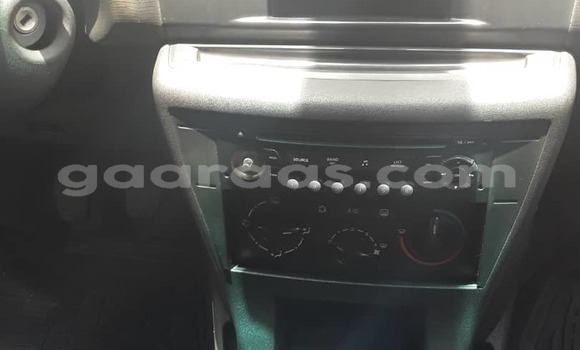 Acheter Occasion Voiture Citroen C4 Blanc à Dakar, Dakar Acheter Occasion Voiture Citroen C4 Blanc à Dakar, Dakar