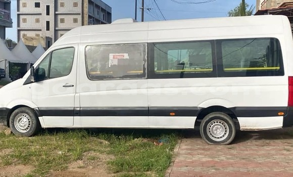 Dieundeu Occasion Volkswagen Golf White Auto in Dakar in Dakar Dieundeu Occasion Volkswagen Golf White Auto in Dakar in Dakar