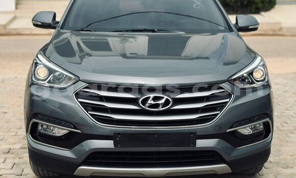 Dieundeu Imported Hyundai Santa Fe Silver Auto in Dakar in Dakar