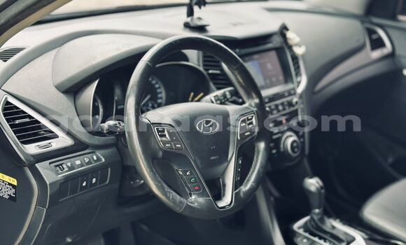 Buy Import Hyundai Santa Fe Silver Car in Dakar in Dakar Buy Import Hyundai Santa Fe Silver Car in Dakar in Dakar