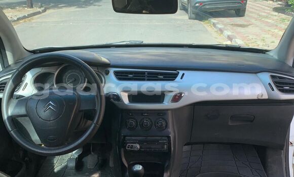 Acheter Occasion Voiture Citroen C3 Blanc à Dakar, Dakar Acheter Occasion Voiture Citroen C3 Blanc à Dakar, Dakar