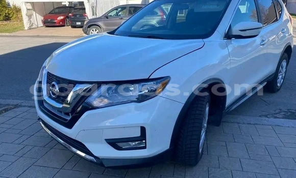 Dieundeu Occasion Nissan Rogue White Auto in Dakar in Dakar Dieundeu Occasion Nissan Rogue White Auto in Dakar in Dakar