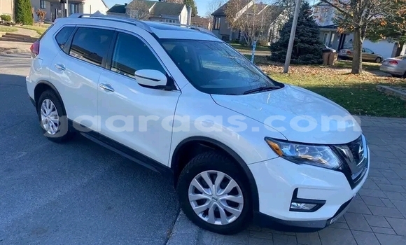 Dieundeu Occasion Nissan Rogue White Auto in Dakar in Dakar Dieundeu Occasion Nissan Rogue White Auto in Dakar in Dakar