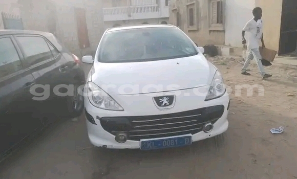 Buy Used Peugeot 307 White Car in Dakar in Dakar Buy Used Peugeot 307 White Car in Dakar in Dakar