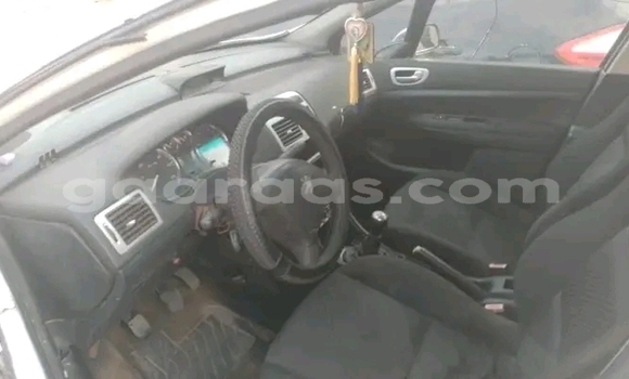 Buy Used Peugeot 307 White Car in Dakar in Dakar Buy Used Peugeot 307 White Car in Dakar in Dakar