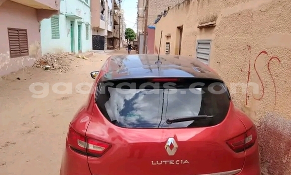 Dieundeu Occasion Toyota Altis Red Auto in Dakar in Dakar Dieundeu Occasion Toyota Altis Red Auto in Dakar in Dakar