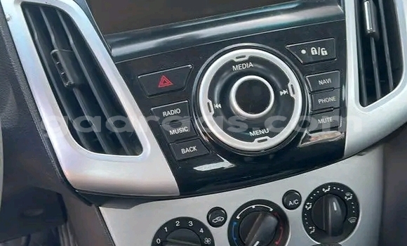 Dieundeu Occasion Ford Focus White Auto in Dakar in Dakar