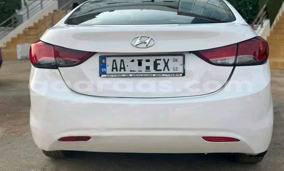 Dieundeu Occasion Hyundai Elantra White Auto in Dakar in Dakar Dieundeu Occasion Hyundai Elantra White Auto in Dakar in Dakar