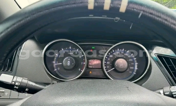 Dieundeu Occasion Hyundai Sonata Black Auto in Dakar in Dakar Dieundeu Occasion Hyundai Sonata Black Auto in Dakar in Dakar