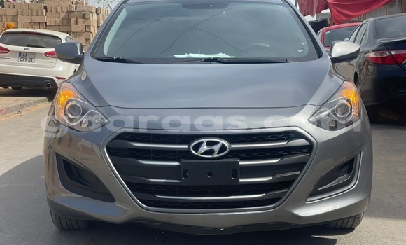 Acheter Occasion Voiture Hyundai Elantra Gris à Dakar, Dakar Acheter Occasion Voiture Hyundai Elantra Gris à Dakar, Dakar