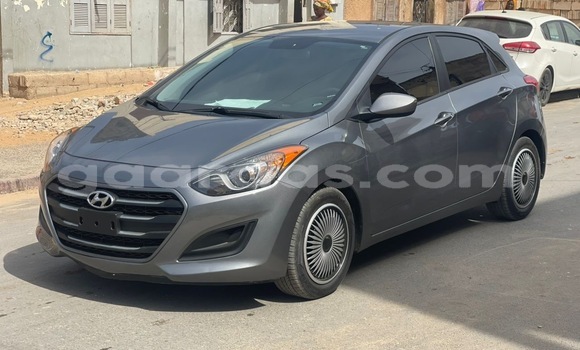 Acheter Occasion Voiture Hyundai Elantra Gris à Dakar, Dakar Acheter Occasion Voiture Hyundai Elantra Gris à Dakar, Dakar