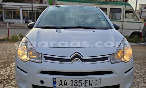 Dieundeu Occasion Citroen C3 White Auto in Dakar in Dakar