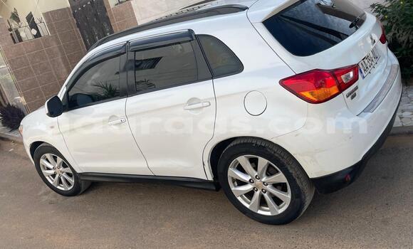Dieundeu Occasion Mitsubishi RVR White Auto in Dakar in Dakar Dieundeu Occasion Mitsubishi RVR White Auto in Dakar in Dakar