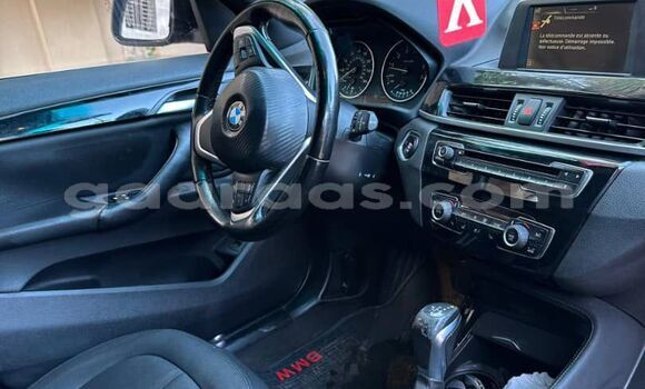 Acheter Occasion Voiture BMW X1 Bleu à Dakar, Dakar Acheter Occasion Voiture BMW X1 Bleu à Dakar, Dakar