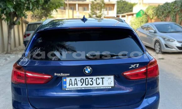 Acheter Occasion Voiture BMW X1 Bleu à Dakar, Dakar Acheter Occasion Voiture BMW X1 Bleu à Dakar, Dakar