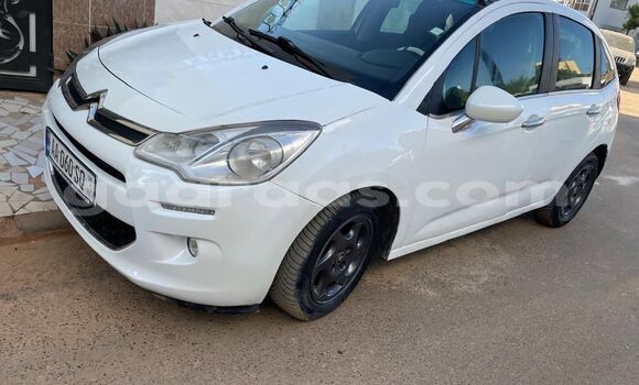 Buy Used Citroen C3 White Car in Dakar in Dakar Buy Used Citroen C3 White Car in Dakar in Dakar