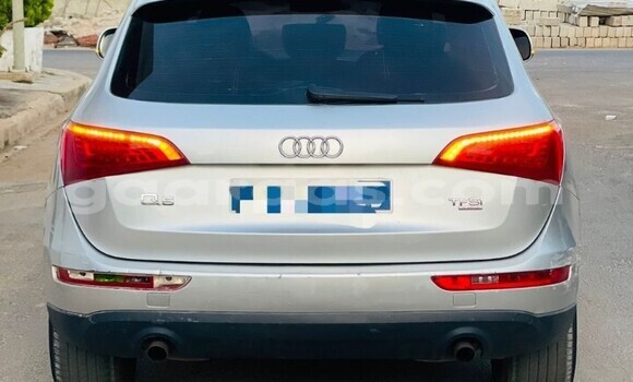 Acheter Occasion Voiture Audi Q5 Gris à Dakar, Dakar Acheter Occasion Voiture Audi Q5 Gris à Dakar, Dakar