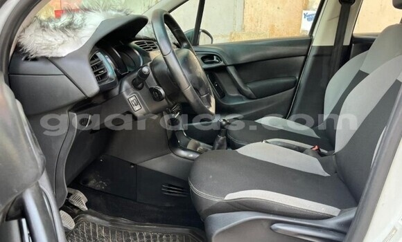 Acheter Occasion Voiture Citroen C3 Blanc à Dakar, Dakar Acheter Occasion Voiture Citroen C3 Blanc à Dakar, Dakar